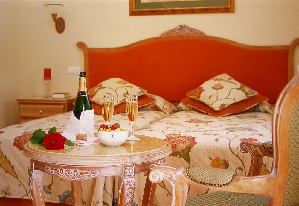 Gran Hotel Benahavis Spa Ngoại thất bức ảnh